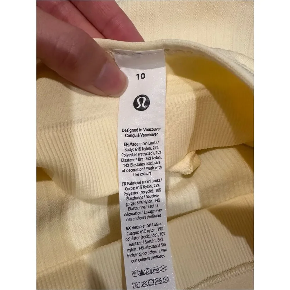 NWT 10 Ebb to Street Scoop-Neck Cropped Tank Top Padded Lululemon